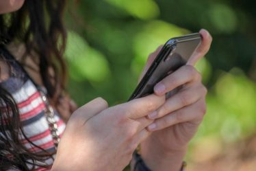 Smartphone ed adolescenti come gestire il rapporto