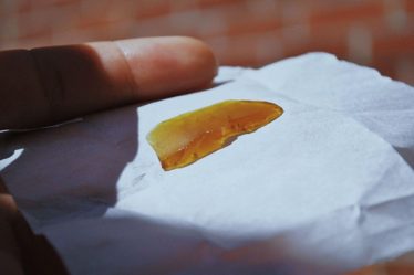 Hash CBD , cos’è e come si ottiene?